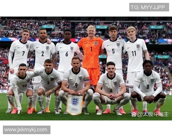 聚焦全球足球巨星天价合约揭秘顶级球星身价背后的商业博弈